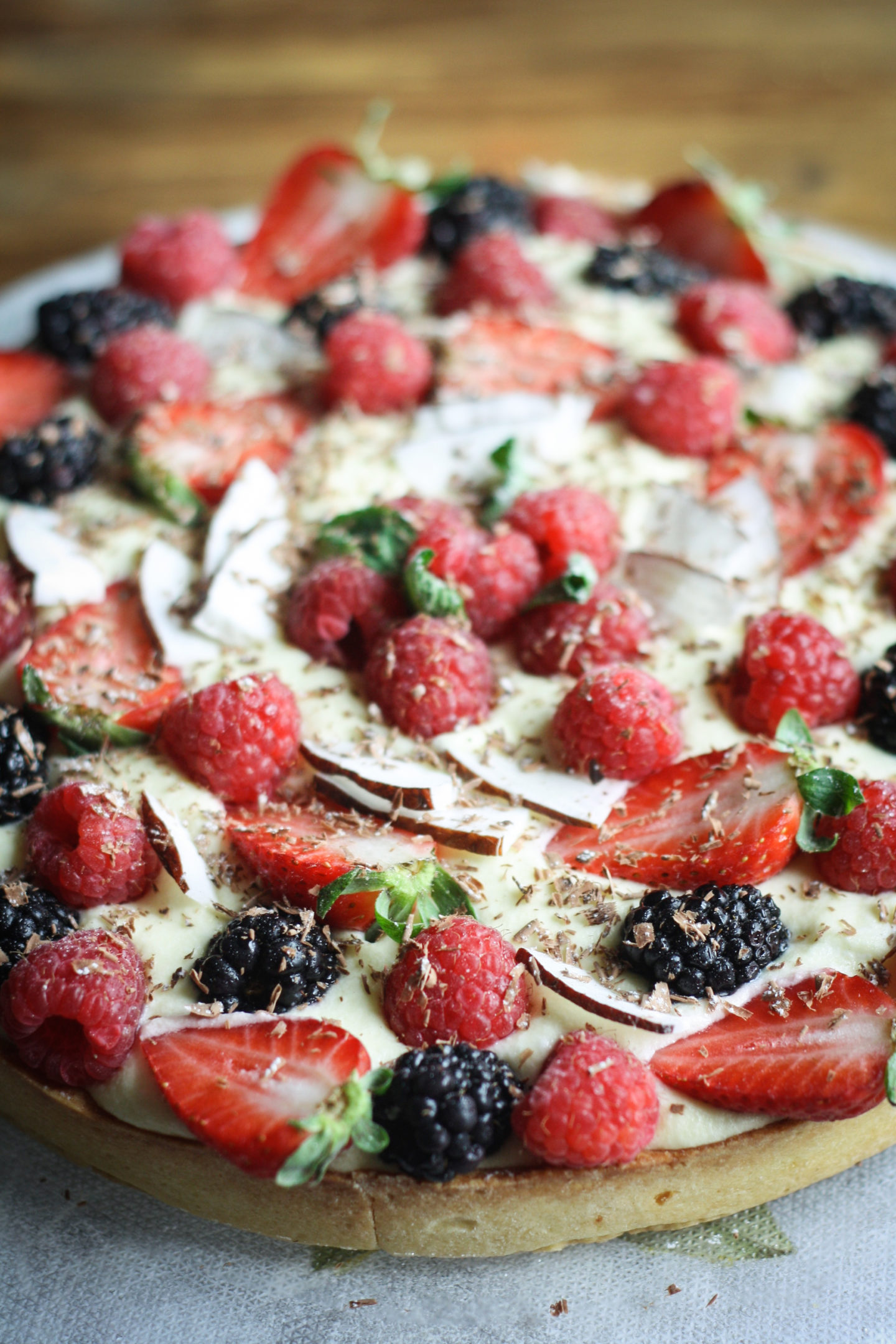 Crostata alla crema e frutta fresca