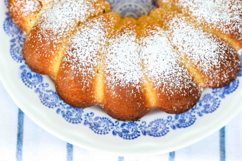 torta al latte caldo