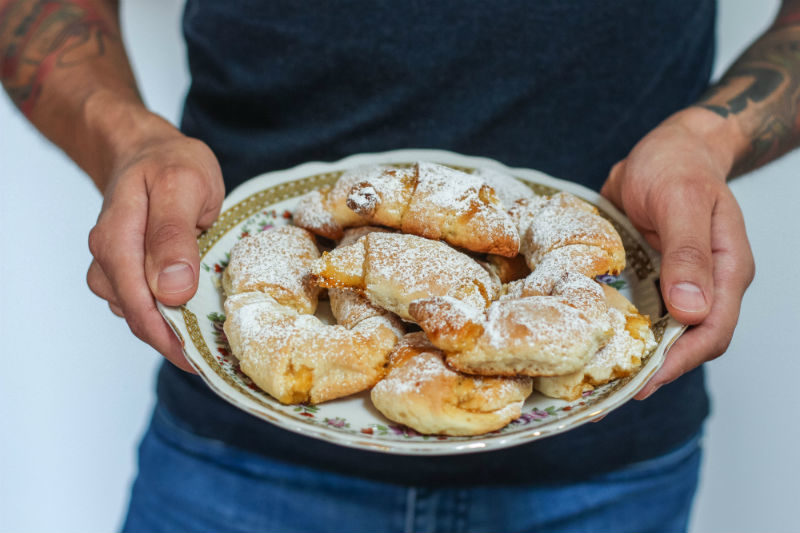 cornetti allo yogurt e marmellata semplici