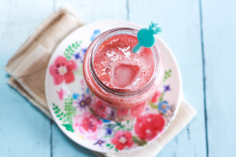 smoothie di anguria e pesca rinfrescante