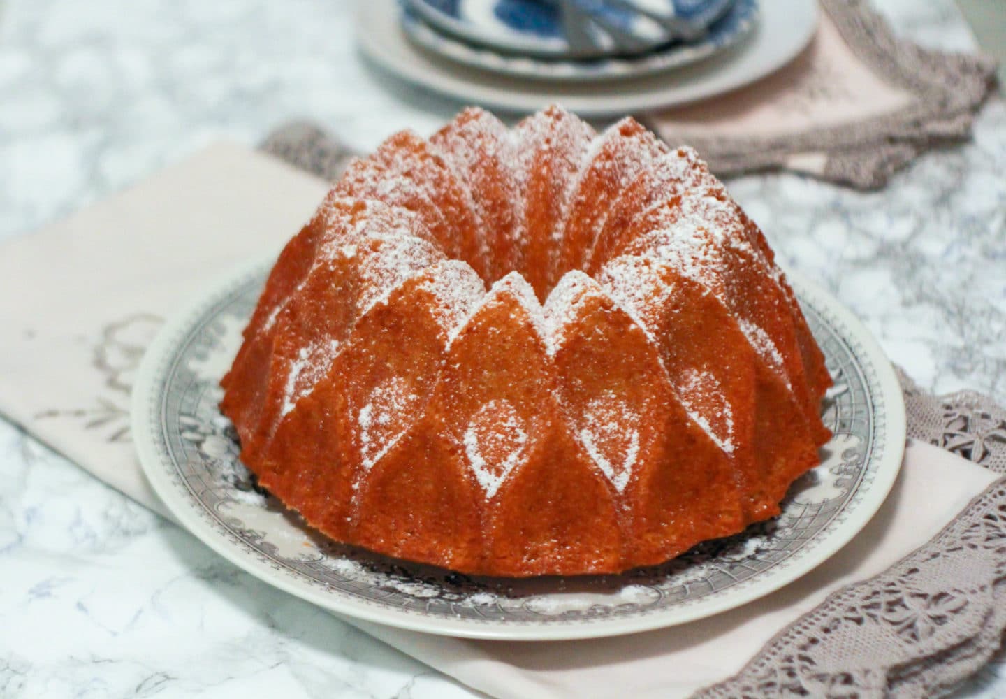 ciambella soffice al limone e zafferano